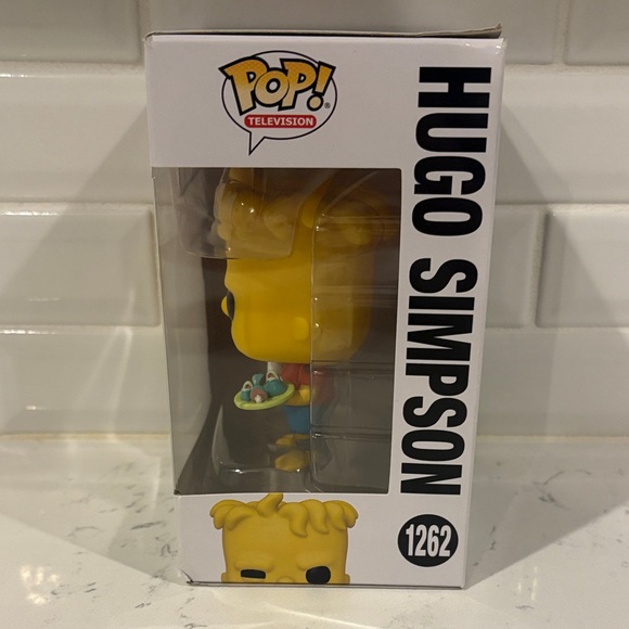 Hugo Simpsons Funko Pop - Picture 4 of 6